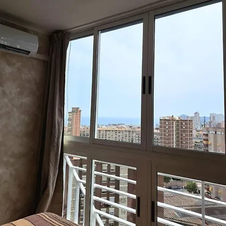 Cozy Studio With Sea View