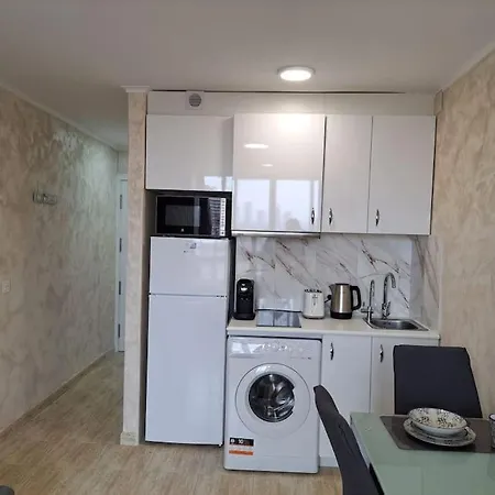 Cozy Studio With Sea View *